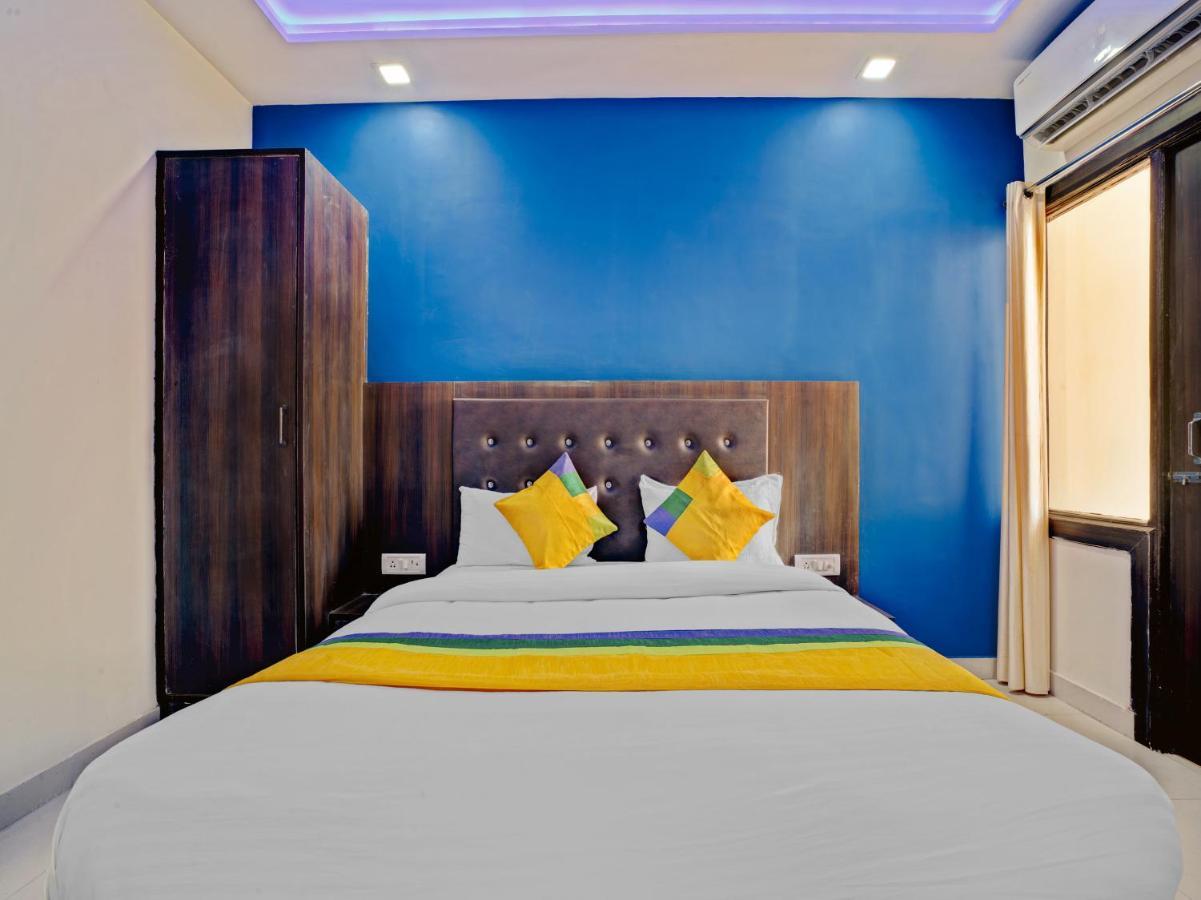 Hotel The Orient Tree, Agra Agra  Exterior photo